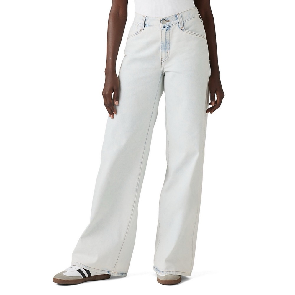 Levi’s Mid Rise 94 Baggy Wide Leg Light Wash Jeans